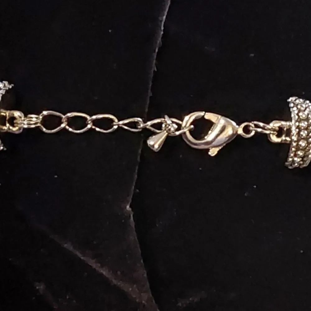 Pretty Silver Vintage Lia Sophia Love & Hearts Link Bracelet